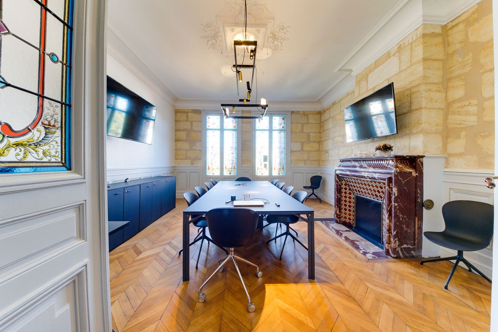 Salle de signature, premier étage