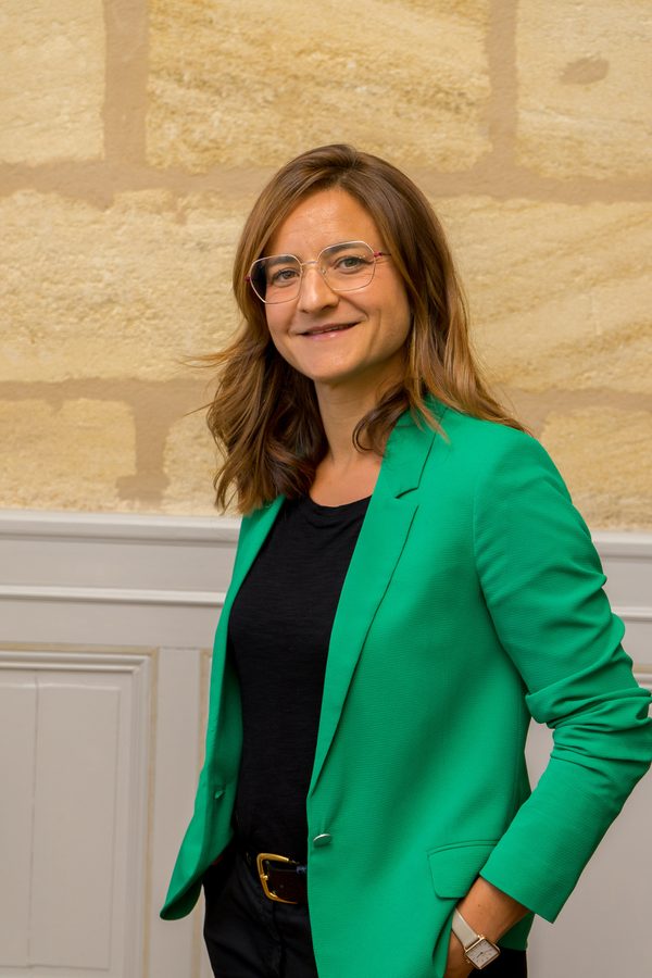Maître Julie Moumin, notaire associée